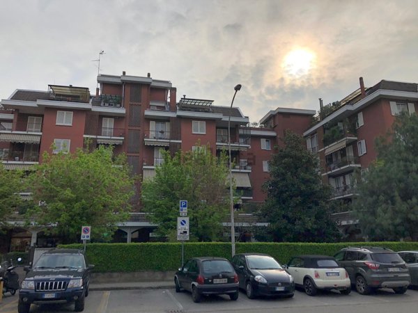 appartamento in affitto a Peschiera Borromeo in zona Bettola