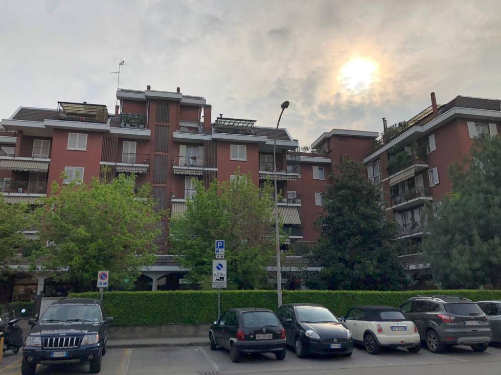 appartamento in affitto a Peschiera Borromeo in zona Bettola