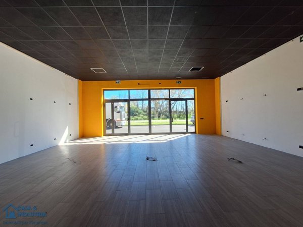 ufficio in affitto a Peschiera Borromeo in zona Mezzate