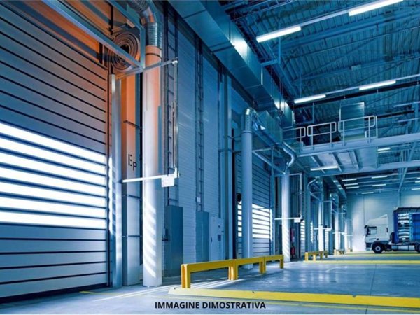 locale di sgombero in affitto a Pessano con Bornago