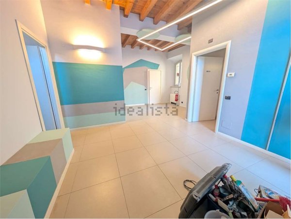 negozio in affitto a Pessano con Bornago