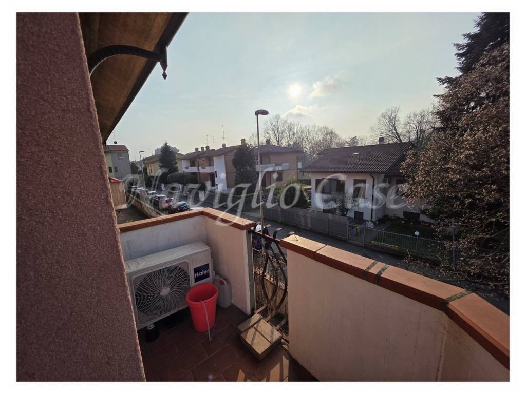 appartamento in affitto a Pessano con Bornago