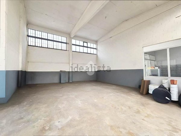 ufficio in affitto a Pessano con Bornago