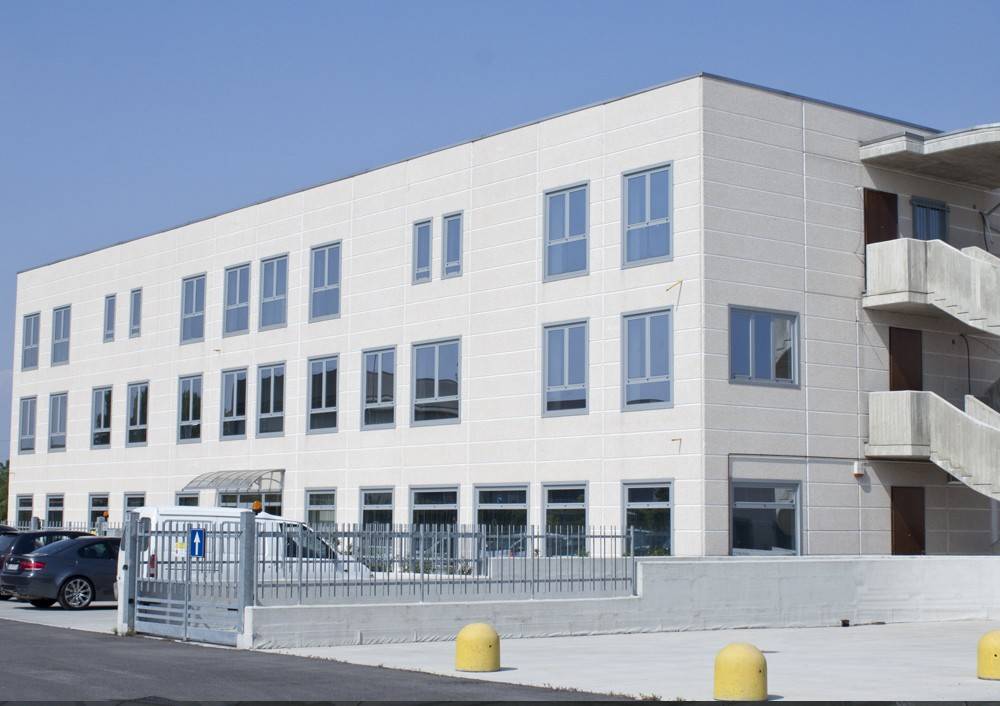 ufficio in affitto a Pessano con Bornago