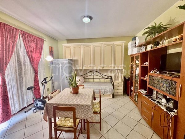 appartamento in affitto a Pieve Emanuele in zona Fizzonasco