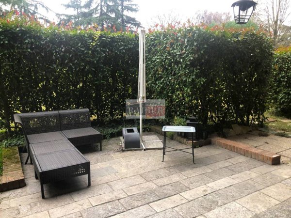 appartamento in affitto a Pieve Emanuele in zona Tolcinasco