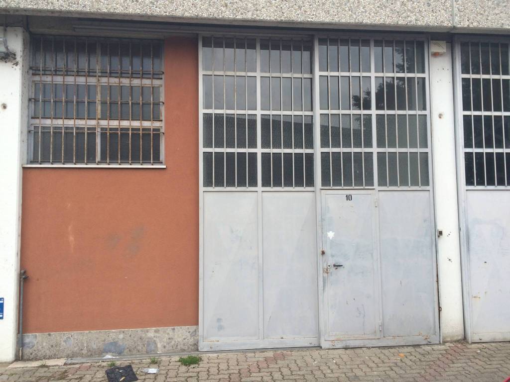 appartamento in affitto a Pieve Emanuele in zona Fizzonasco