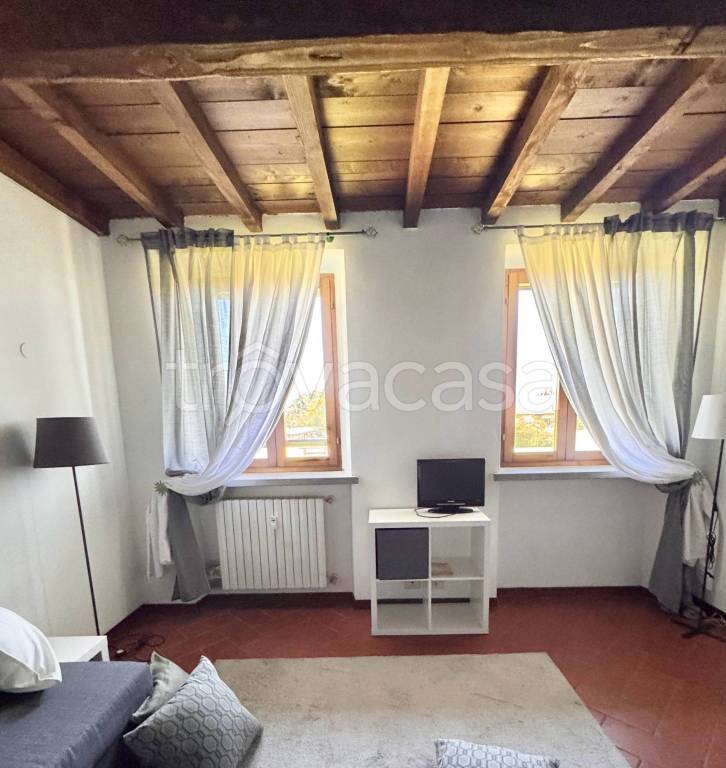 appartamento in affitto a Pieve Emanuele in zona Tolcinasco