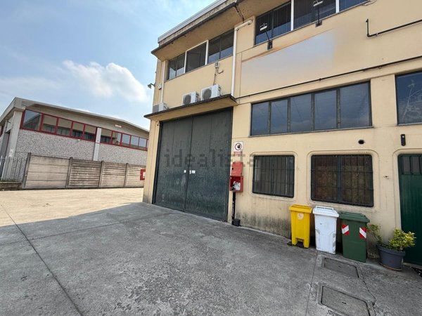 capannone in affitto a Pieve Emanuele in zona Fizzonasco