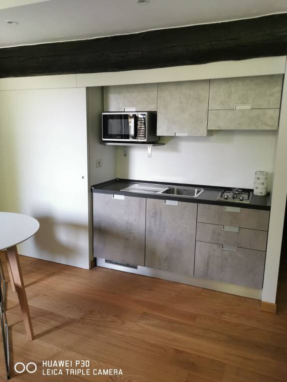 appartamento in affitto a Pieve Emanuele in zona Tolcinasco
