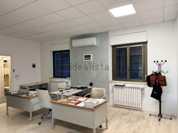 ufficio in affitto a Pieve Emanuele