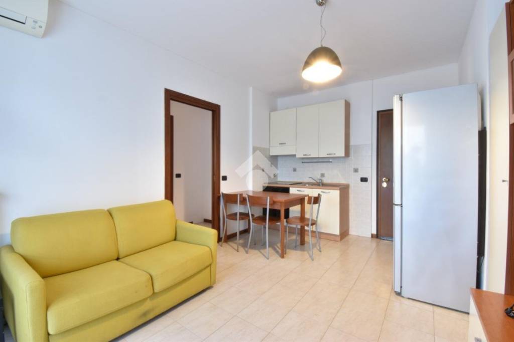 appartamento in affitto a Pioltello in zona Seggiano