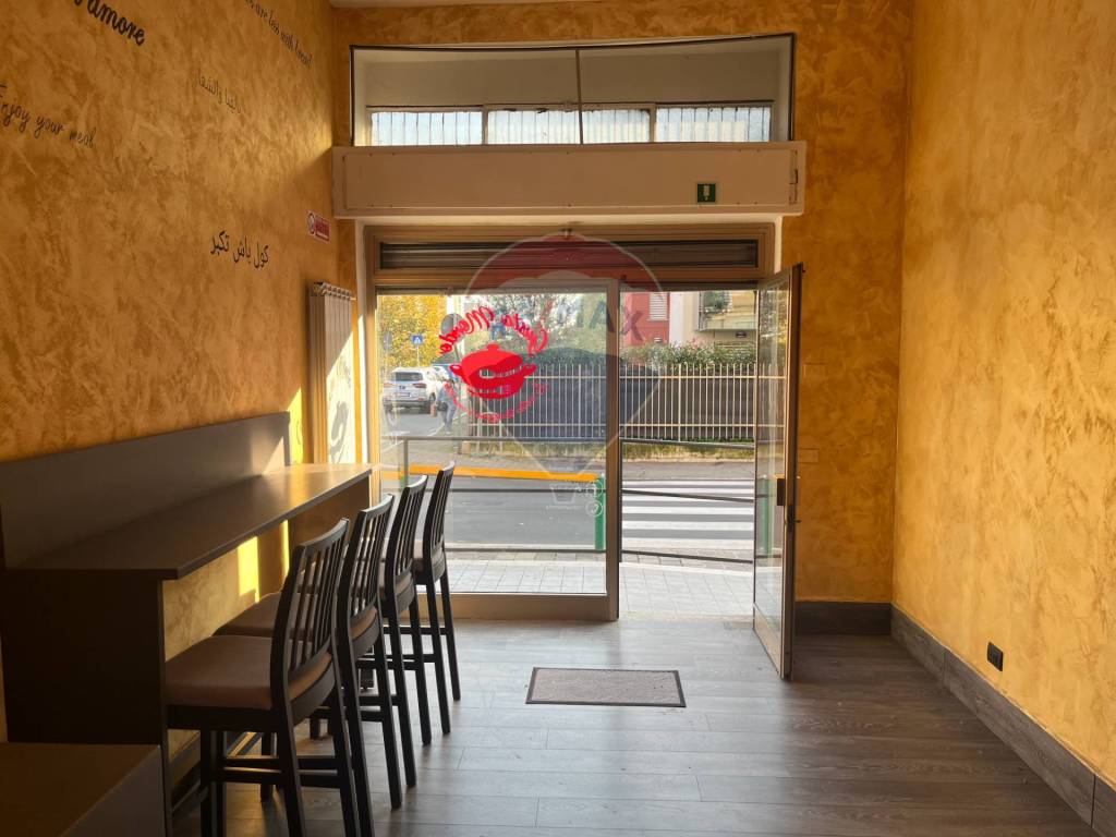 negozio in affitto a Pioltello