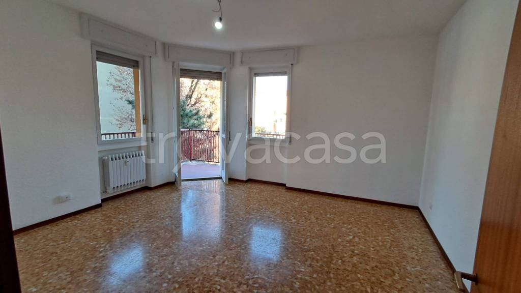 appartamento in affitto a Pioltello in zona Seggiano