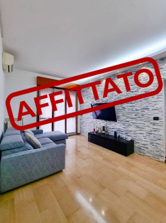 appartamento in affitto a Pioltello in zona Seggiano