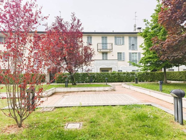 appartamento in affitto a Pioltello in zona Limito