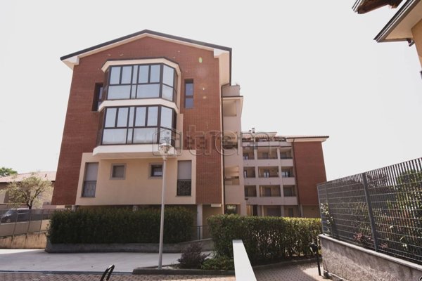 appartamento in affitto a Pogliano Milanese