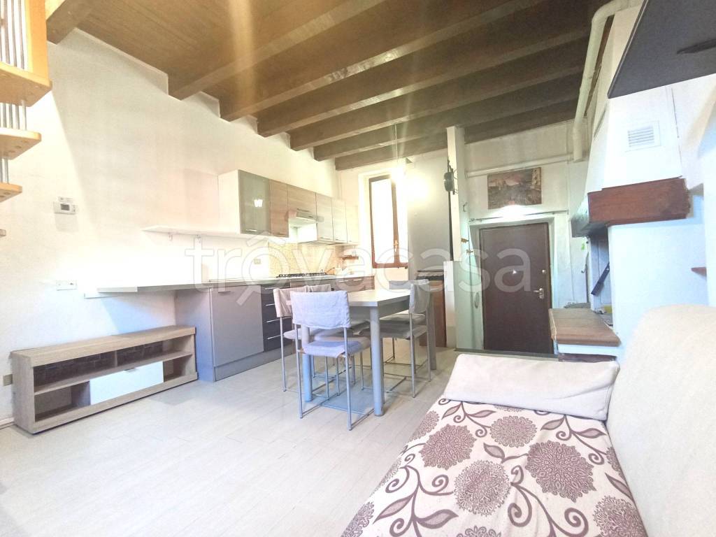 appartamento in affitto a Pogliano Milanese