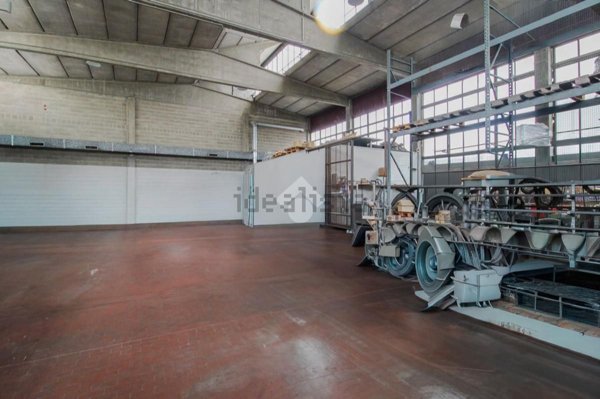 capannone in affitto a Pozzuolo Martesana