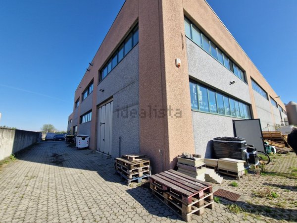 ufficio in affitto a Pregnana Milanese