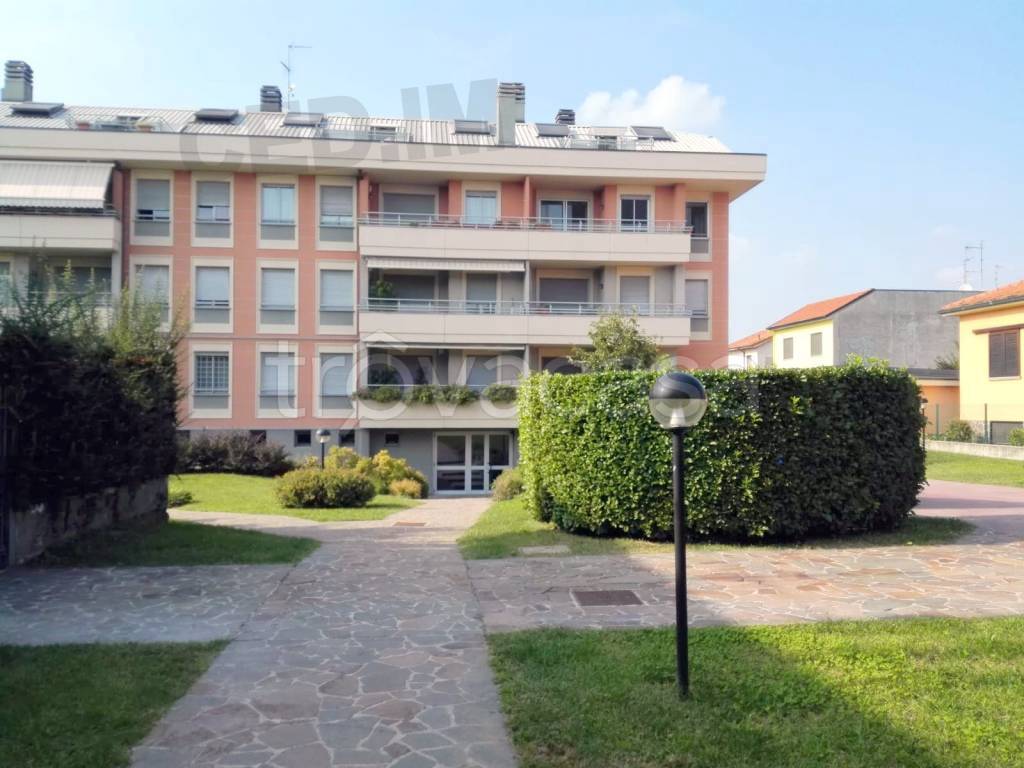 appartamento in affitto a Pregnana Milanese