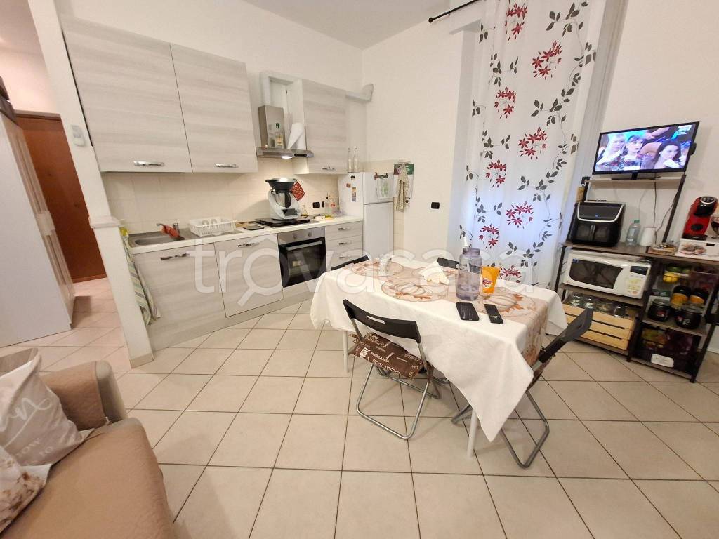 appartamento in affitto a Rescaldina