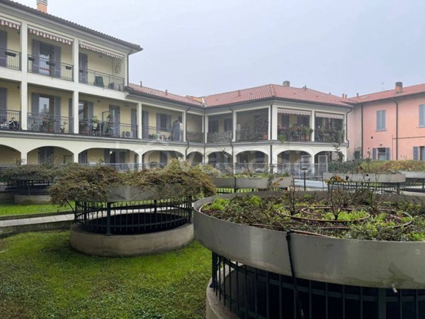 appartamento in affitto a Rho in zona Mazzo