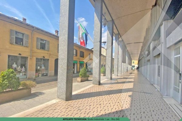negozio in affitto a Rho