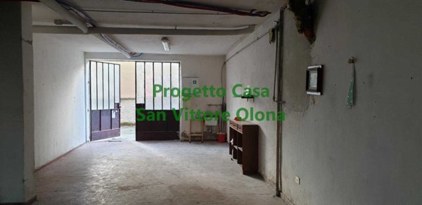 locale di sgombero in affitto a Rho
