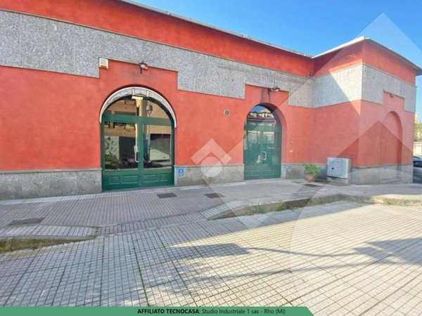 negozio in affitto a Rho