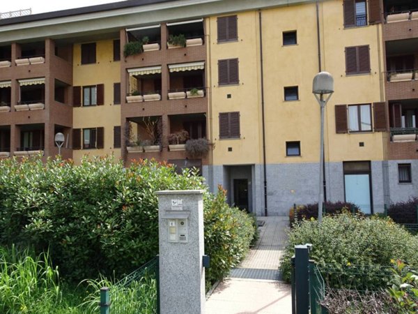 appartamento in affitto a Rho
