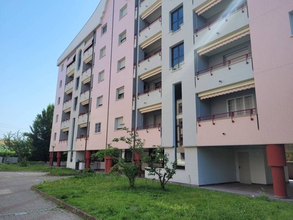 appartamento in affitto a Rho