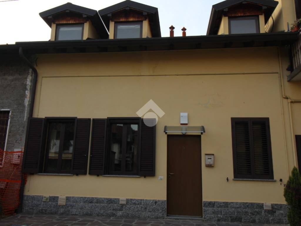 appartamento in affitto a Rho in zona Terrazzano