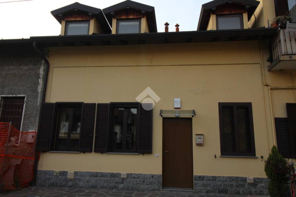 appartamento in affitto a Rho in zona Terrazzano