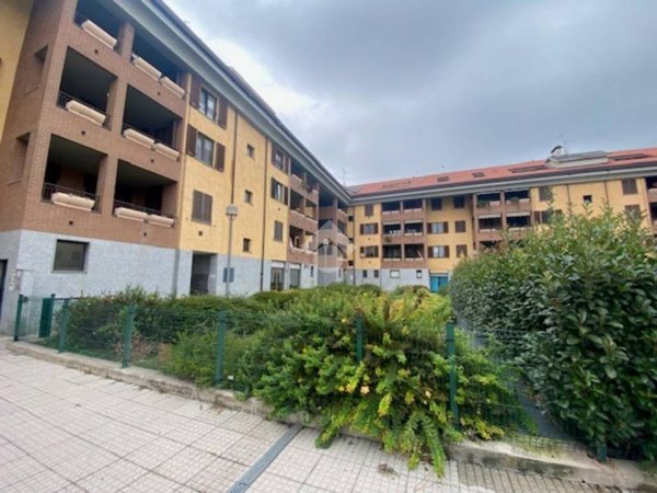 appartamento in affitto a Rho