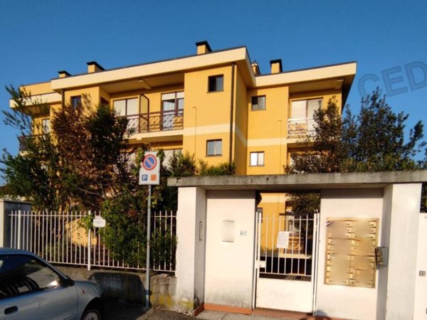 appartamento in affitto a Rho in zona Passirana