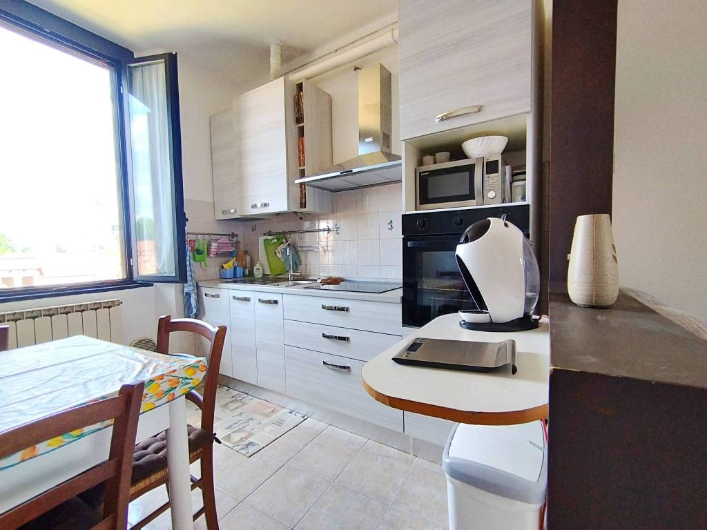 appartamento in affitto a Rho in zona Terrazzano
