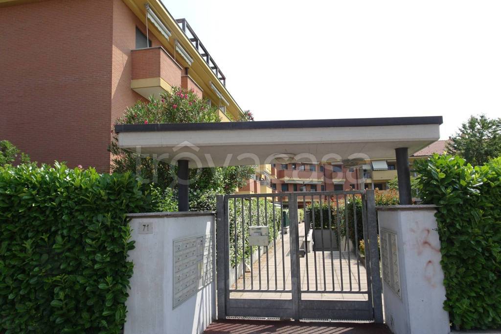 appartamento in affitto a Rho