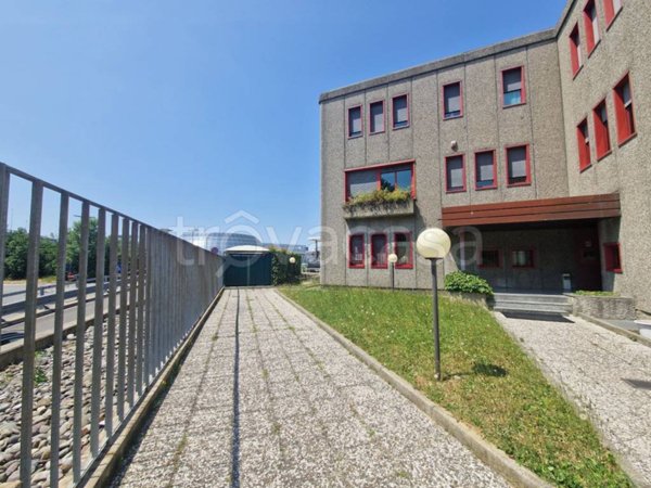 ufficio in affitto a Rho in zona Mazzo