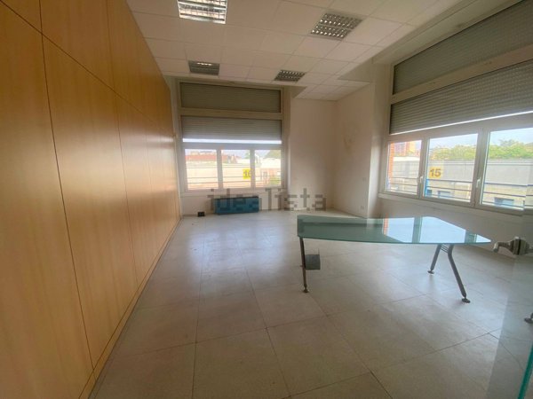 ufficio in affitto a Rho