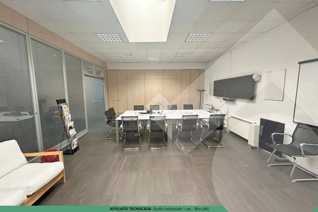 ufficio in affitto a Rho in zona Ghisolfa