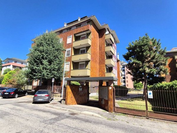 appartamento in affitto a Rho