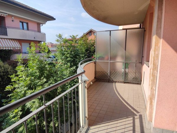 appartamento in affitto a Rho in zona Biringhello