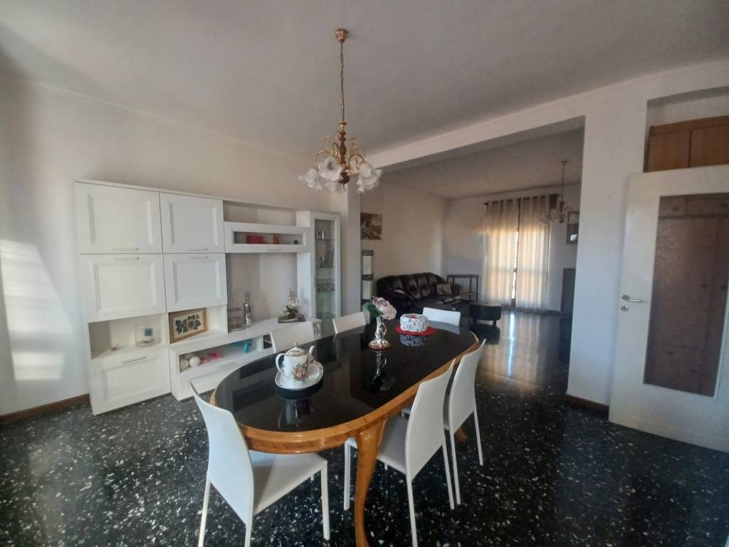 appartamento in affitto a Rho