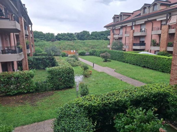 appartamento in affitto a Rho in zona Ghisolfa