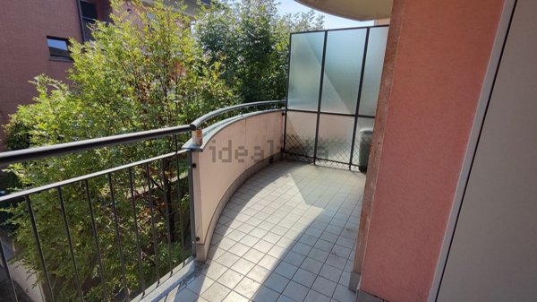 appartamento in affitto a Rho in zona Biringhello