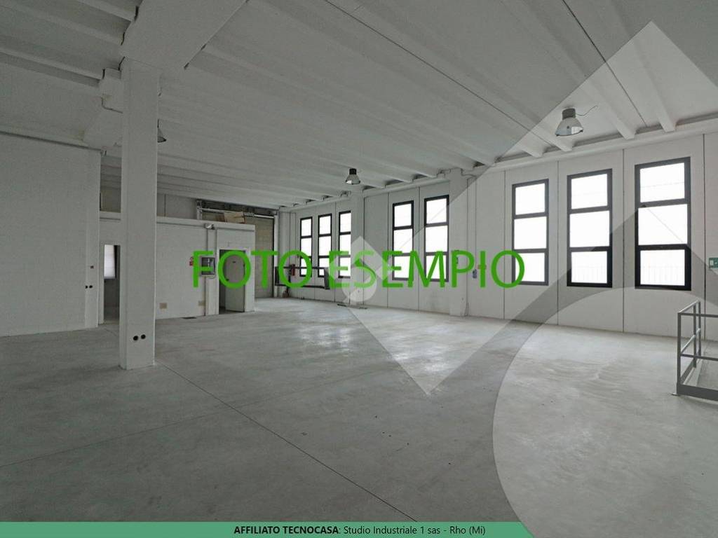 locale commerciale in affitto a Rho in zona Mazzo