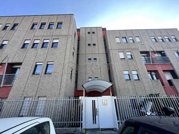 ufficio in affitto a Rho in zona Mazzo
