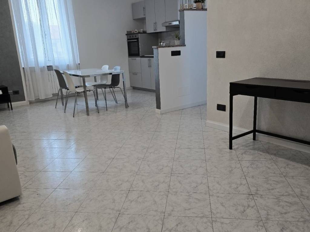 appartamento in affitto a Rho