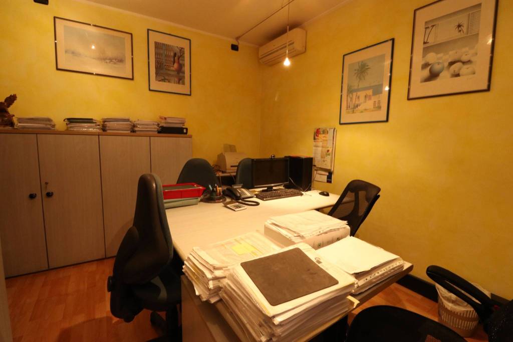 ufficio in affitto a Rho in zona Castellazzo